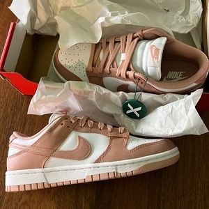 W Nike Dunk Low - white/rose